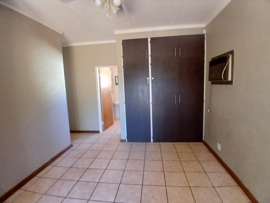 4 Bedroom Property for Sale in Kuruman Northern Cape